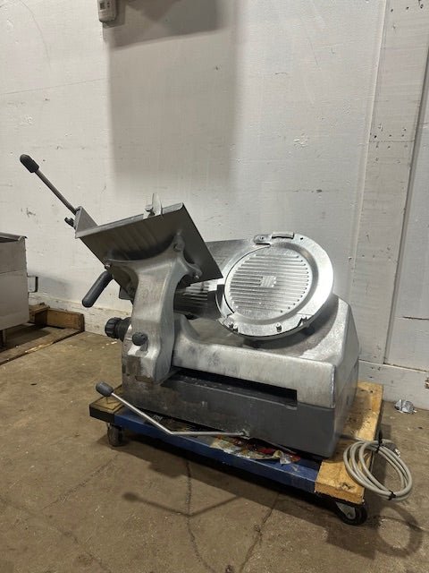 "HOBART 2912"H.D MANUAL COMMERCIAL COUNTERTOP 11 3/8" BLADE MEAT SLICER,120V 1PH - Second Life - Equipment - collection_name