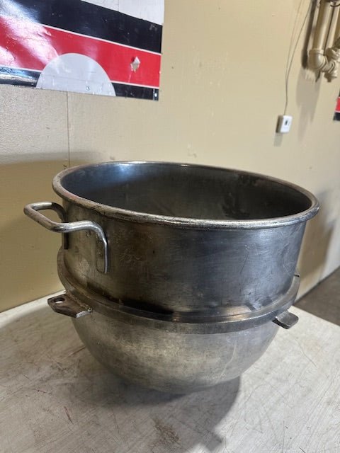 "HOBART" 60 Q MISSING BOWL FOR HOBART 60Q MIXER - Bargains R Ours - #collection_name#