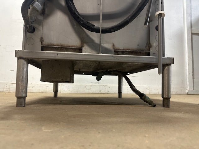 HOBART AM15SCB HD CHEMICAL SANITIZING PASS THRU DISHWASHER, 208/240V, 1PH - Second Life - Equipment - collection_name