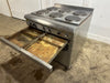 "HOBART CR43" 6 BURNERS DUAL PHASE ELECTRIC STOVE/RANGE W/OVEN AND 2 DRIP TRAYS ON CASTERS - Second Life - Equipment - collection_name