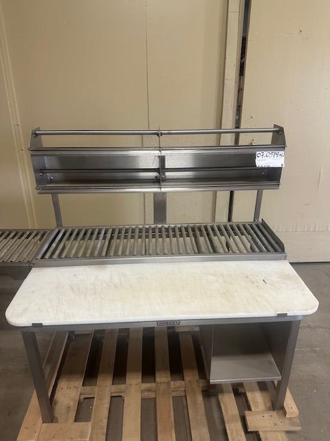 HOBART DELI STYLE CONVEYOR WRAP AN PREP TABLE STATION, TOP COMPARTMENTS WITH CUTTING BOARD - Bargains R Ours - #collection_name#