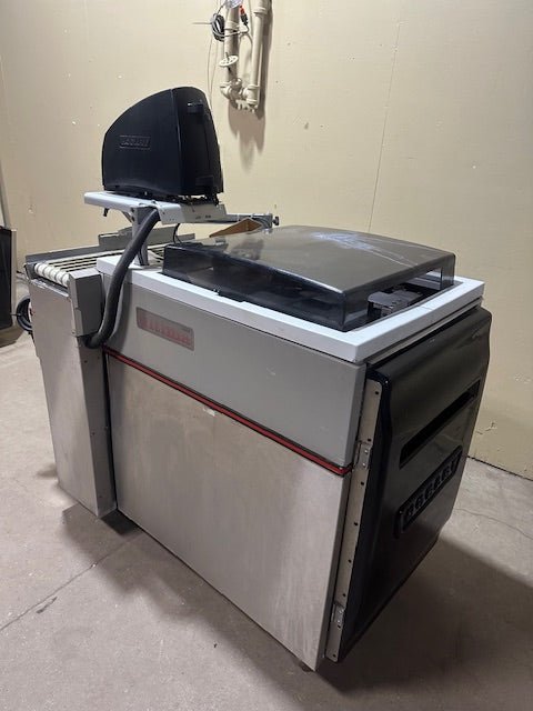 HOBART HEAVY DUTY COMMERCIAL DIGITAL MEAT / DELI WRAPPING MACHINE WITH LABEL PRINTER - Bargains R Ours - #collection_name#