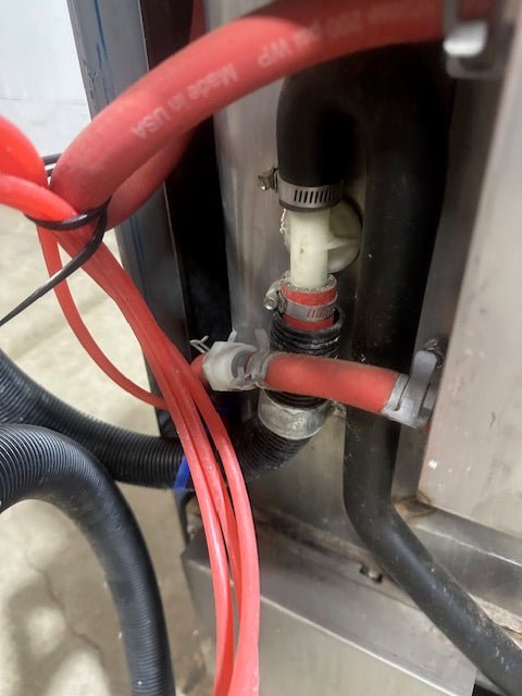 "HOBART LXER"HIGH TEMP UNDERCOUNTER DISHWASHER WITH 2 RACKS, 208 - 240V 3PH - Second Life - Equipment - collection_name