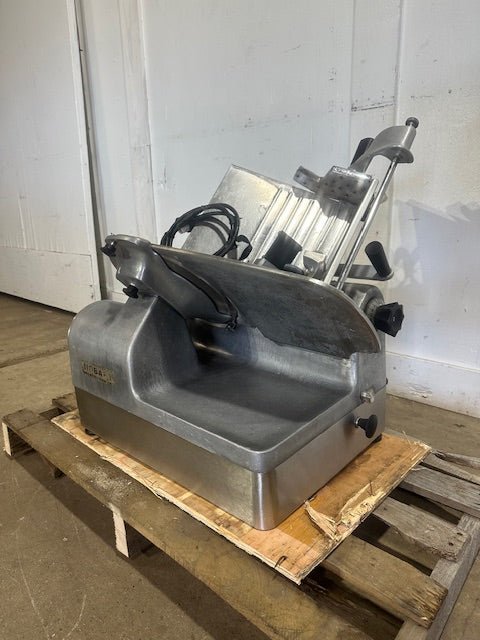 HOBART MODEL 1712 AUTOMATIC COMMERCIAL COUNTERTOP MEAT SLICER W/ SHARPENER - Second Life - Equipment - collection_name