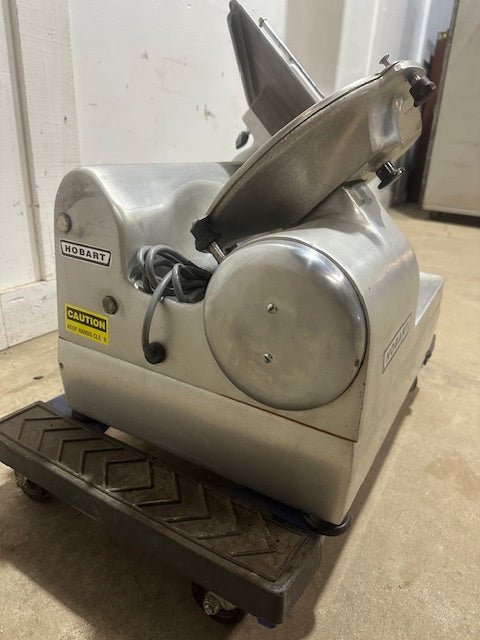 "HOBART"H.D AUTOMATIC COMMERCIAL COUNTERTOP 11 3/4" BLADE MEAT SLICER - Second Life - Equipment - collection_name
