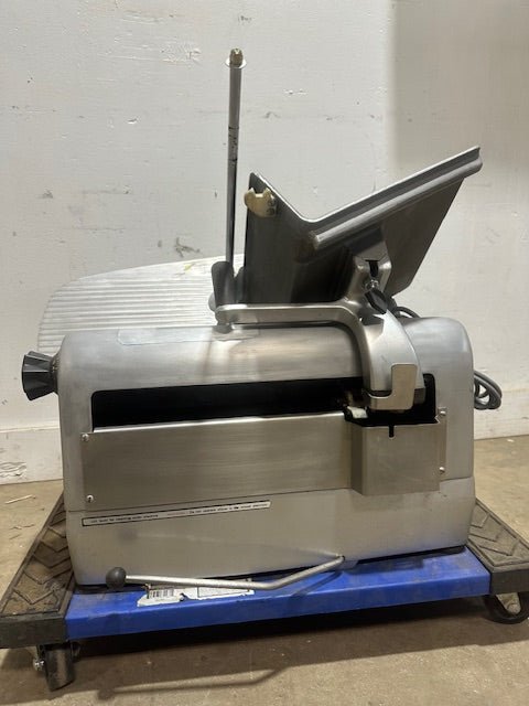 "HOBART"H.D AUTOMATIC COMMERCIAL COUNTERTOP 11 3/4" BLADE MEAT SLICER - Second Life - Equipment - collection_name