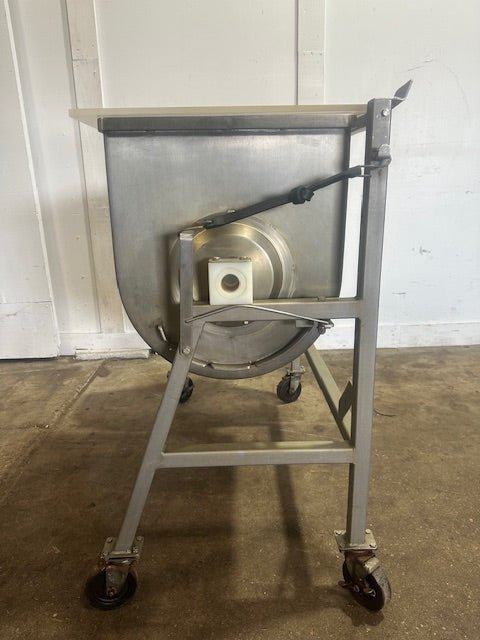 "HOLLY 200"H.D COMMERCIAL 220/440 V, 3PH MEAT MIXER/GRINDER W/ TOP COVER - Second Life - Equipment - collection_name