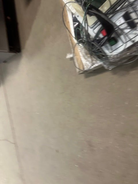 "HOSHIZAKI F - 650MAE - C"HD AIR COOLED ICE MAKER/MACHINE WITH ICE BIN 115 - 120V, 1PH - Second Life - Equipment - collection_name