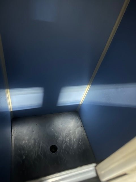 "HOSHIZAKI F - 650MAE - C"HD AIR COOLED ICE MAKER/MACHINE WITH ICE BIN 115 - 120V, 1PH - Second Life - Equipment - collection_name