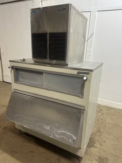HOSHIZAKI F1001MAH COMMERCIAL 208 - 230V FLAKE ICE MACHINE - MAKER W/ FOLLETT ICE BIN - Second Life - Equipment - collection_name