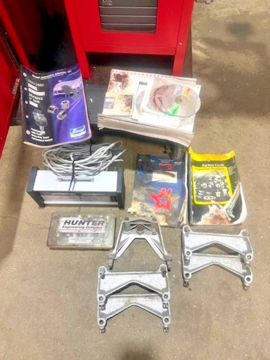 Hunter P 411M wheel alignment machine WITH EXTRA PARTS, OWNER MANUAL - Second Life - Equipment - collection_name
