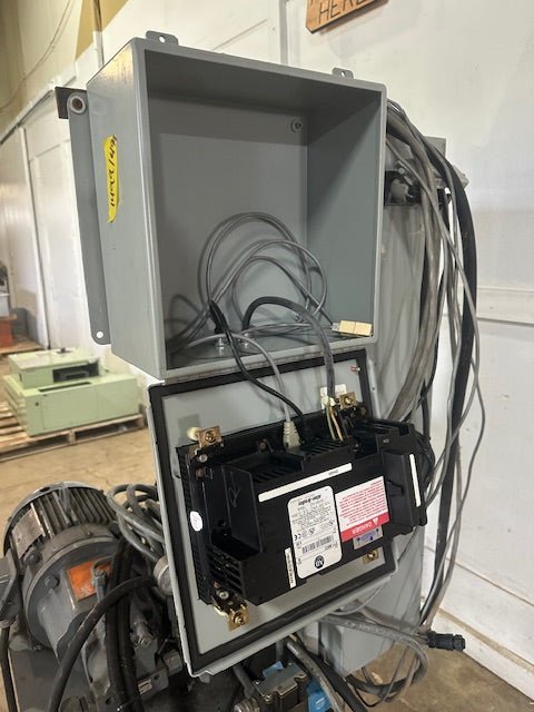 HYDRAULIC POWER UNIT w/ALLEN BRADLEY CONTROLS + LINCOLN HOSTILE DUTY 3 HP MOTOR - Second Life - Equipment - collection_name