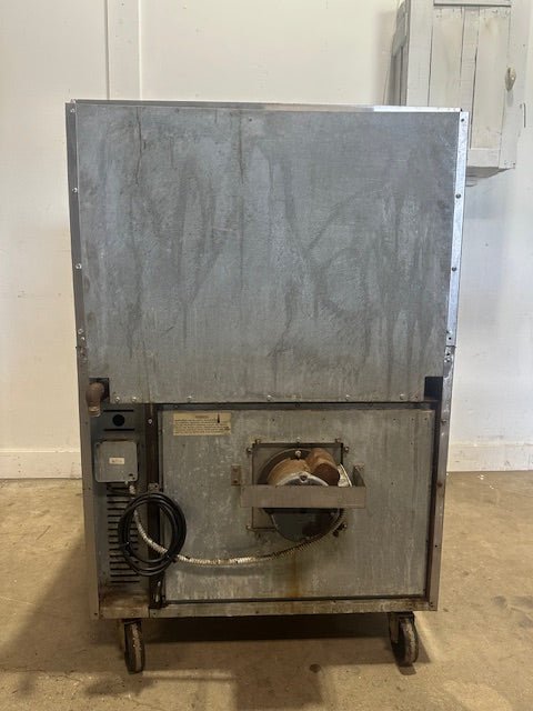 IMPERIAL COMMERCIAL NAT GAS 6 BURNER STAINLESS STEEL RANGE W/ CONVECTION OVEN - Second Life - Equipment - collection_name