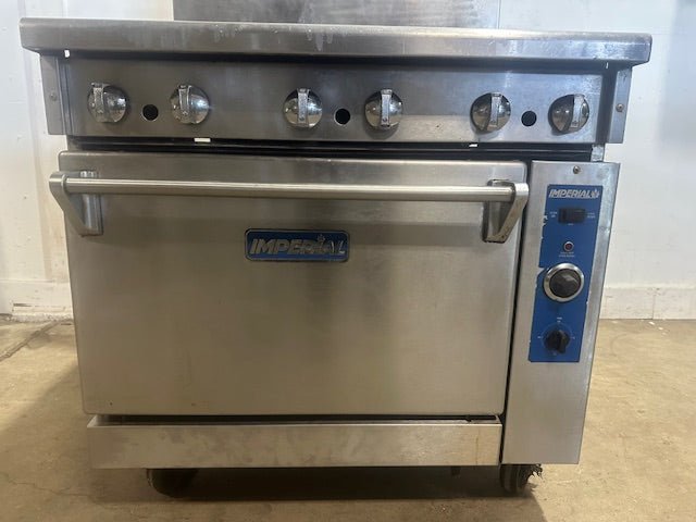 IMPERIAL COMMERCIAL NAT GAS 6 BURNER STAINLESS STEEL RANGE W/ CONVECTION OVEN - Second Life - Equipment - collection_name