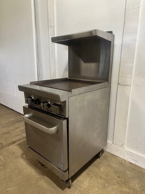 "IMPERIAL" HEAVY DUTY FLOOR TYPE NAT GAS STAINLESS STEEL 24" GRIDDLE WITH OVEN - Second Life - Equipment - collection_name