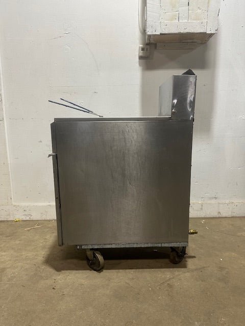 "IMPERIAL IFS - 40"N GAS COMMERCIAL DEEP FRYER ON CASTER W/BASKETS 40LBS 105000BTU - Second Life - Equipment - collection_name