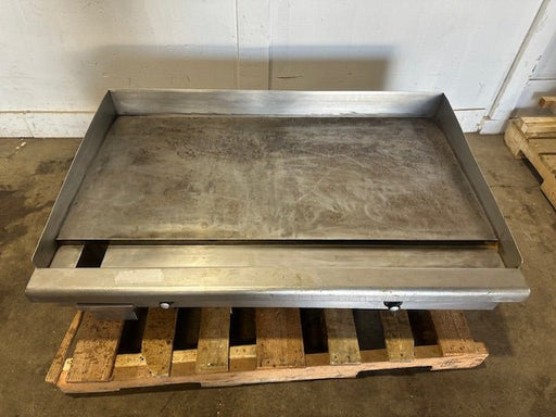 "IMPERIAL" NATURAL GAS 48 IN WIDE COUNTER TOP GRIDDLE W/ GREASE PAN - Second Life - Equipment - collection_name