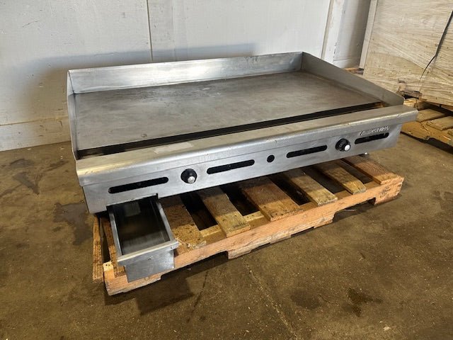 "IMPERIAL" NATURAL GAS 48 IN WIDE COUNTER TOP GRIDDLE W/ GREASE PAN - Second Life - Equipment - collection_name
