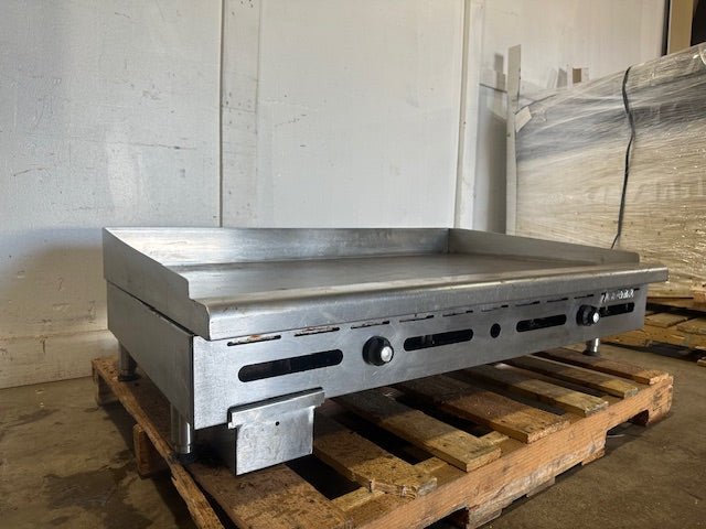 "IMPERIAL" NATURAL GAS 48 IN WIDE COUNTER TOP GRIDDLE W/ GREASE PAN - Second Life - Equipment - collection_name