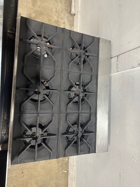 "IMPERIAL" NATURAL GAS HEAVY DUTY COMMERCIAL 6 BURNER STOVE WITH OVEN - Second Life - Equipment - collection_name