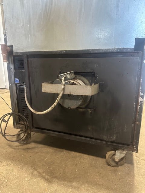 "IMPERIAL"COMMERCIAL N GAS 12" x 12" 6 BURNERS STOVE/RANGE WITH OVEN ON CASTERS - Second Life - Equipment - collection_name