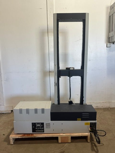 "INSTRON 4302" ELECTROMECHANCIAL UNIVERSAL TESTING MACHINE, HIGH LOW, 120V - Second Life - Equipment - collection_name