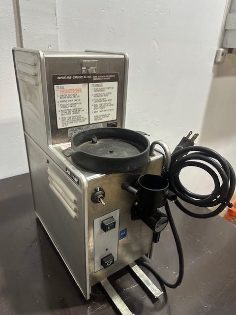 JETSPRAY CORP. HCL30 COMMERCIAL HEAVY DUTY 120V 1PH HOT COCO DISPENSER - Second Life - Equipment - collection_name