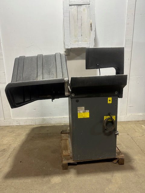 "JOHN BEAN"H.D MODEL 8.6 LR 45083 TIRE BALANCER/ WHEEL BALANCER, 230V 1PH - Second Life - Equipment - collection_name