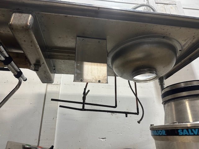 JOHN BOSS LEFT SIDE CLEAN & RIGHT SIDE DISPOSAL TABLE W/DISPOSER FOR DISHWASHER - Second Life - Equipment - collection_name