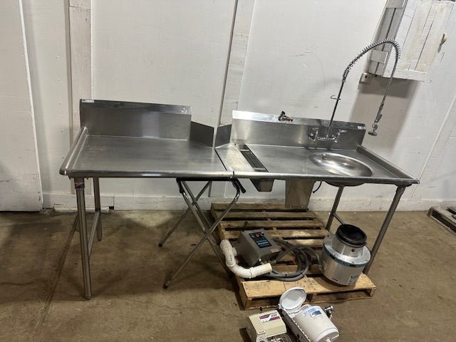 JOHN BOSS LEFT SIDE CLEAN & RIGHT SIDE DISPOSAL TABLE W/DISPOSER FOR DISHWASHER - Second Life - Equipment - collection_name