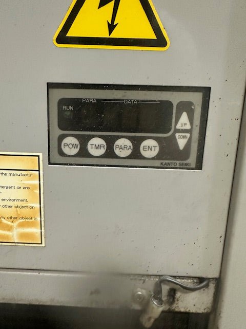 "Kanto Seiki Model MLCC - 05 - N - UL" Oilmatic Oil Chiller Temp Regulator - Second Life - Equipment - collection_name