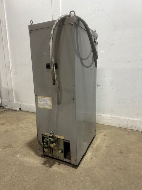 "Kanto Seiki Model MLCC - 05 - N - UL" Oilmatic Oil Chiller Temp Regulator - Second Life - Equipment - collection_name