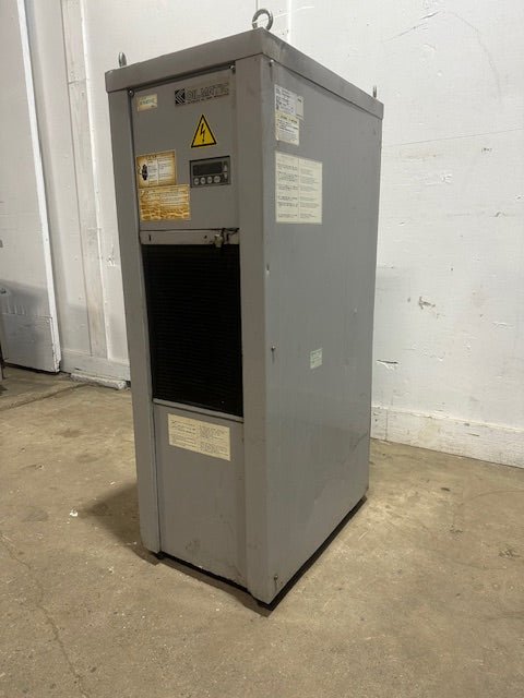 "Kanto Seiki Model MLCC - 05 - N - UL" Oilmatic Oil Chiller Temp Regulator - Second Life - Equipment - collection_name