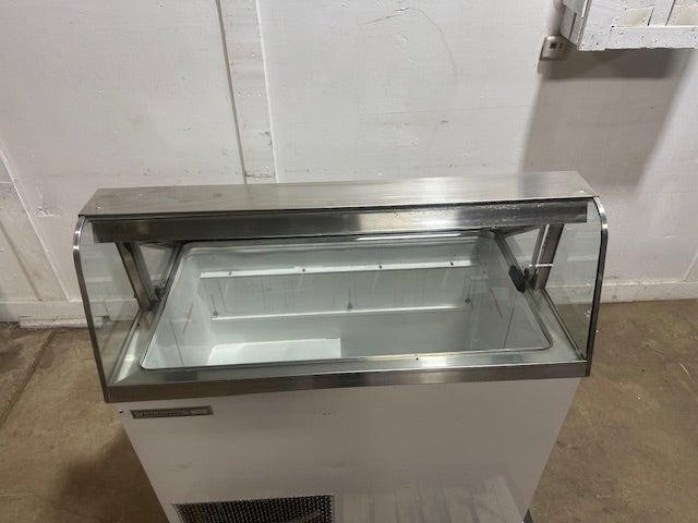 KELVINATOR COMMERCIAL LIGHTED 51"H x 46 5/8"W ICE CREAM FREEZER/DISPLAY CABINET - Second Life - Equipment - collection_name