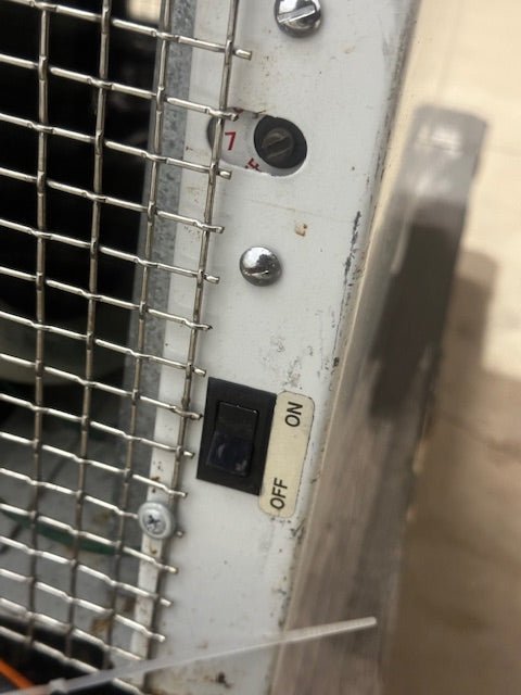 KELVINATOR COMMERCIAL LIGHTED 51"H x 46 5/8"W ICE CREAM FREEZER/DISPLAY CABINET - Second Life - Equipment - collection_name