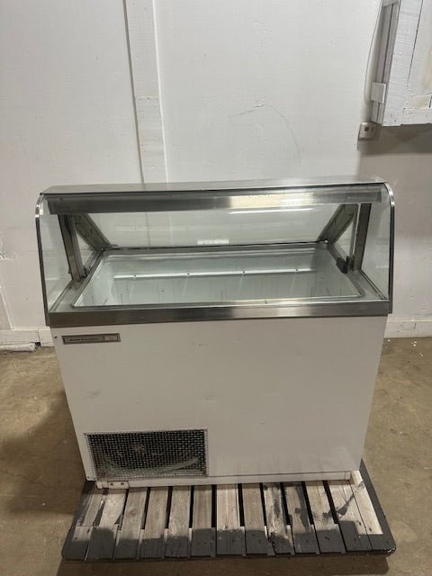 KELVINATOR COMMERCIAL LIGHTED 51"H x 46 5/8"W ICE CREAM FREEZER/DISPLAY CABINET - Second Life - Equipment - collection_name