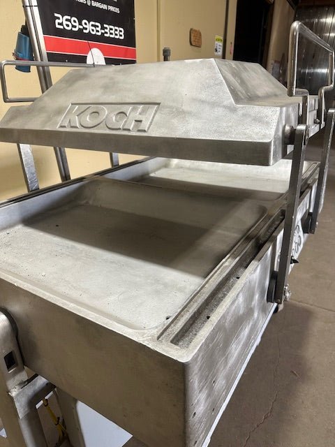 KOCH HEAVY DUTY COMMERCIAL ELECTRIC INDUSTRIAL PACKAGING SYSTEMS ON CASTERS - Bargains R Ours - #collection_name#