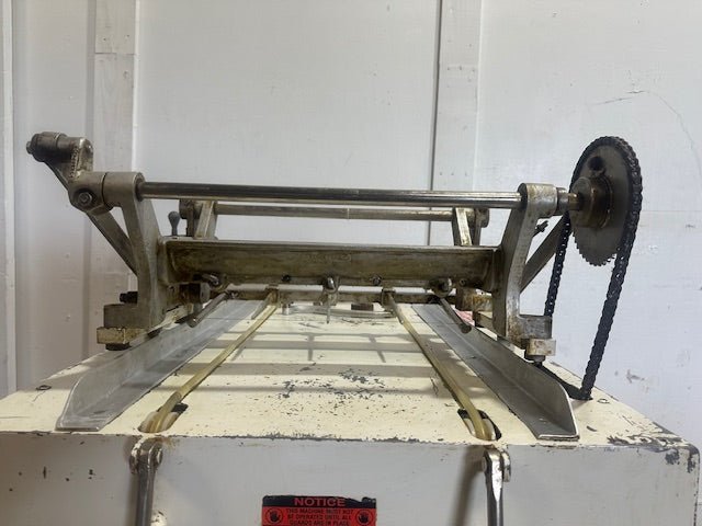 "KOOK - E - KING" CONVEYOR BASE CABINET FOR AUTO COOKIE CUTTER /DEPOSITOR MACHINE - Second Life - Equipment - collection_name
