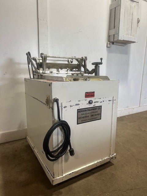 "KOOK - E - KING" CONVEYOR BASE CABINET FOR AUTO COOKIE CUTTER /DEPOSITOR MACHINE - Second Life - Equipment - collection_name