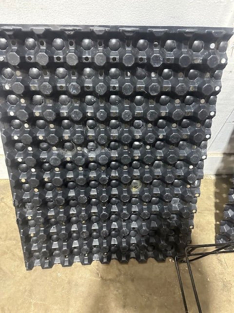 "LEER 401UC33MG - F" 115V COMMERCIAL GLASS DOOR REFRIGERATOR /ICE MERCHANDISER - Second Life - Equipment - collection_name
