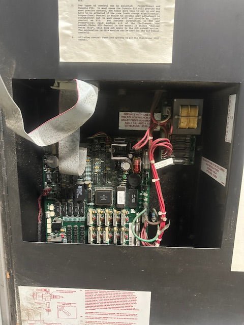 "LIEBERT CHALLENGER 3000" INDUSTRIAL WATER CHILLED AIR CONDITIONING UNIT, 460V - Second Life - Equipment - collection_name