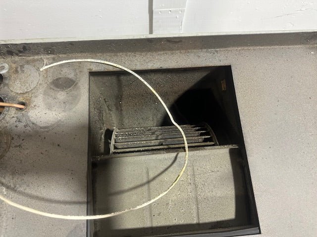 "LIEBERT CHALLENGER 3000" INDUSTRIAL WATER CHILLED AIR CONDITIONING UNIT, 460V - Second Life - Equipment - collection_name