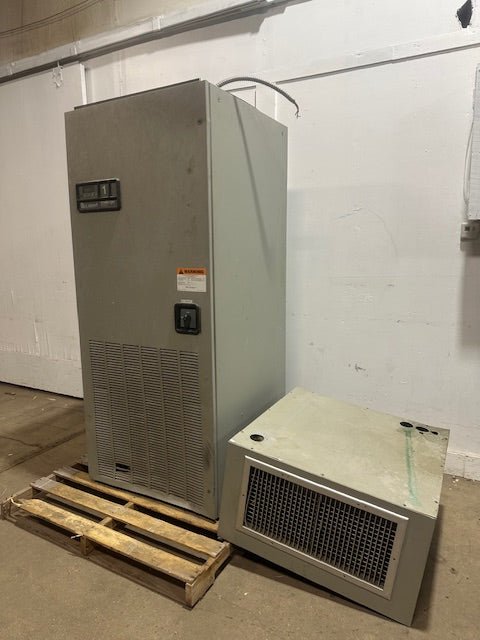 "LIEBERT CHALLENGER 3000" INDUSTRIAL WATER CHILLED AIR CONDITIONING UNIT, 460V - Second Life - Equipment - collection_name