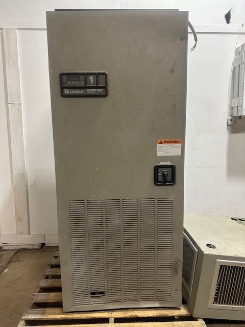 "LIEBERT CHALLENGER 3000" INDUSTRIAL WATER CHILLED AIR CONDITIONING UNIT, 460V - Second Life - Equipment - collection_name