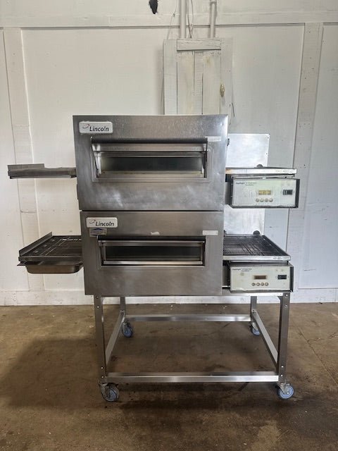 LINCOLN 1116 N GAS IMPINGER II EXPRESS FASTBAKE 18"W CONVEYOR 2 STACK PIZZA OVEN WITH STAND - Second Life - Equipment - collection_name
