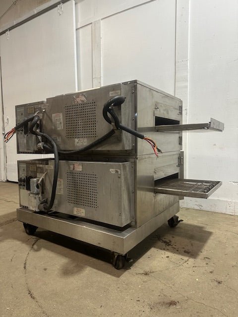 LINCOLN IMPINGER 1162 DOUBLE STACK 18"W 208v 3ph CONVEYOR PIZZA OVEN on CASTERS - Second Life - Equipment - collection_name
