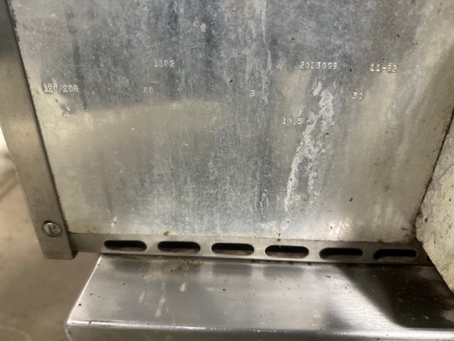 LINCOLN IMPINGER 1162 DOUBLE STACK 18"W 208v 3ph CONVEYOR PIZZA OVEN on CASTERS - Second Life - Equipment - collection_name