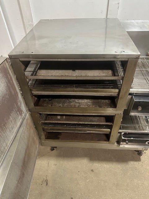 LINCOLN IMPINGER 1162 DOUBLE STACK 18"W 208v 3ph CONVEYOR PIZZA OVEN on CASTERS - Second Life - Equipment - collection_name