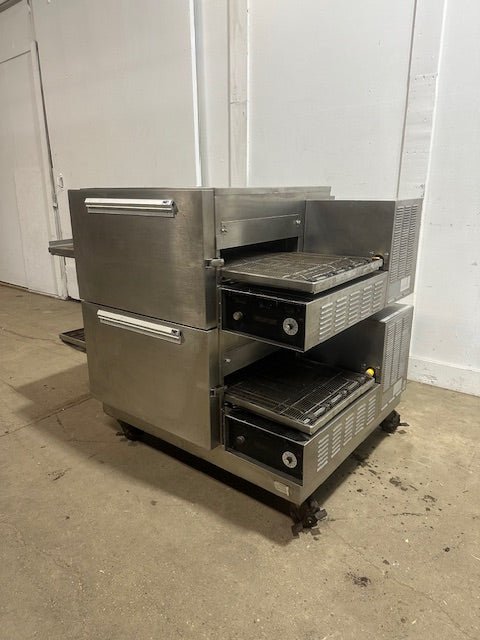 LINCOLN IMPINGER 1162 DOUBLE STACK 18"W 208v 3ph CONVEYOR PIZZA OVEN on CASTERS - Second Life - Equipment - collection_name