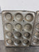 **LOF OF 3** ALUMINIUM LARGE MUFFIN CUPCAKE BAKING PANS - Second Life - Equipment - #collection_name#